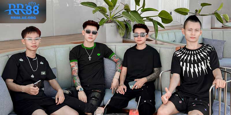 CEO Nguyễn Chung Tín – Nhà Sáng Lập Website RR88 6 Mục tiêu phát triển RR88 trong tương lai của CEO Nguyễn Chung Tín