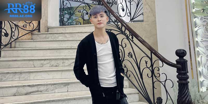 CEO Nguyễn Chung Tín – Nhà Sáng Lập Website RR88 4 Thông tin về CEO Nguyễn Chung Tín - Người xây dựng RR88